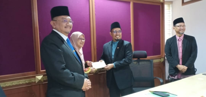 meraikan perpindhn staf